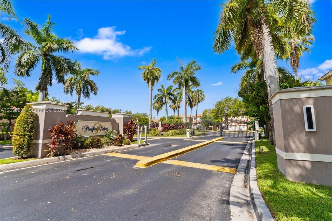 1785 NE 37th Pl, Homestead, FL 33033 Photo