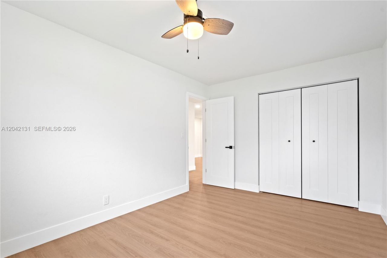 5890 NW 15th St , Sunrise, FL 33313 Photo