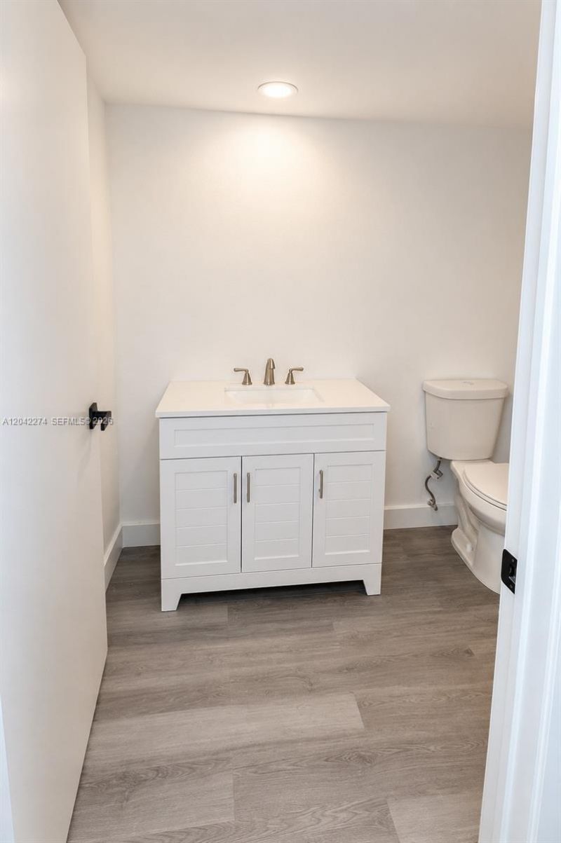 4780 NW 102nd Ave , Unit 103-11, Doral, FL 33178 Photo