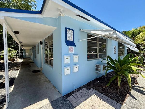 1417 NE 5th Ave , Fort Lauderdale, FL 33304
