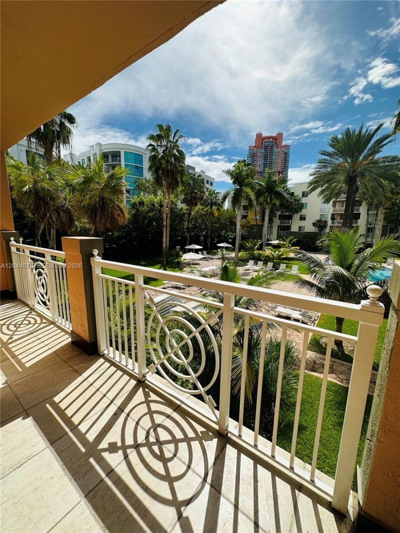 140 Meridian Ave, Unit 314, Miami Beach, FL 33139 Photo