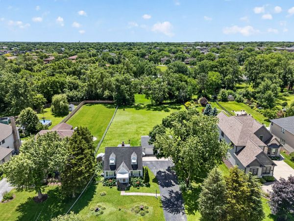 115 60TH Street , Downers Grove, IL 60516