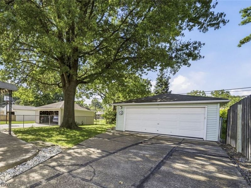 28626 Forest Road, Willowick, OH 44095 Photo 36