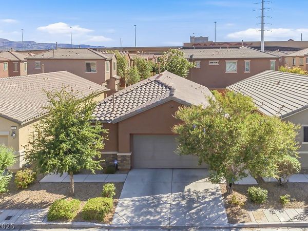 743 Crest Valley Place, Henderson, NV 89011