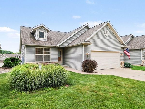 8902 Macywood Lane, Unit 5, Richland, MI 49083