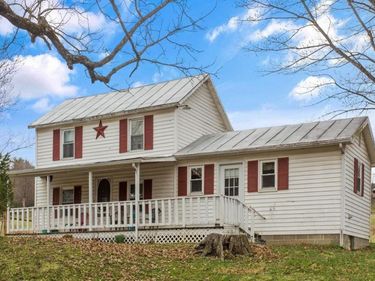 12111 SLEEPY HOLLOW LN, FULKS RUN, VA 22830