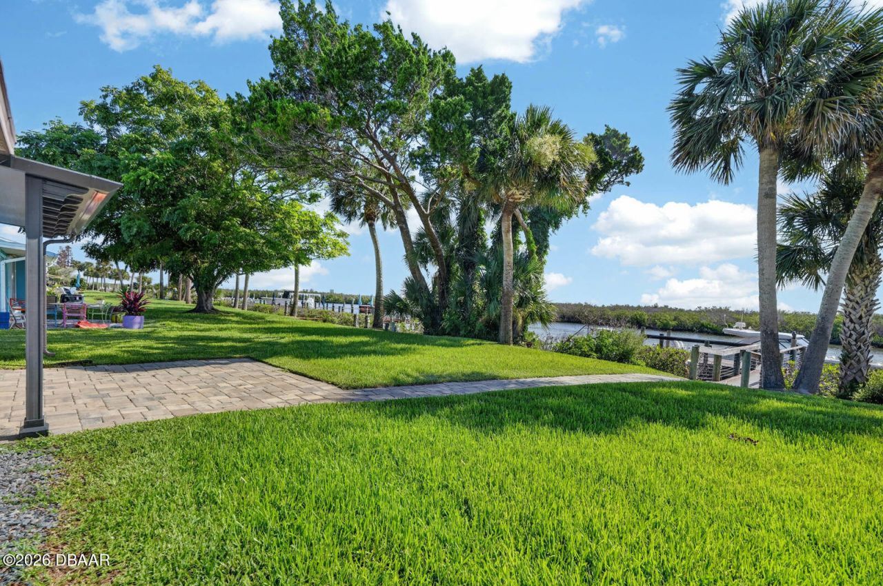 1136 Harbour Point Drive, Port Orange, FL 32127 Photo