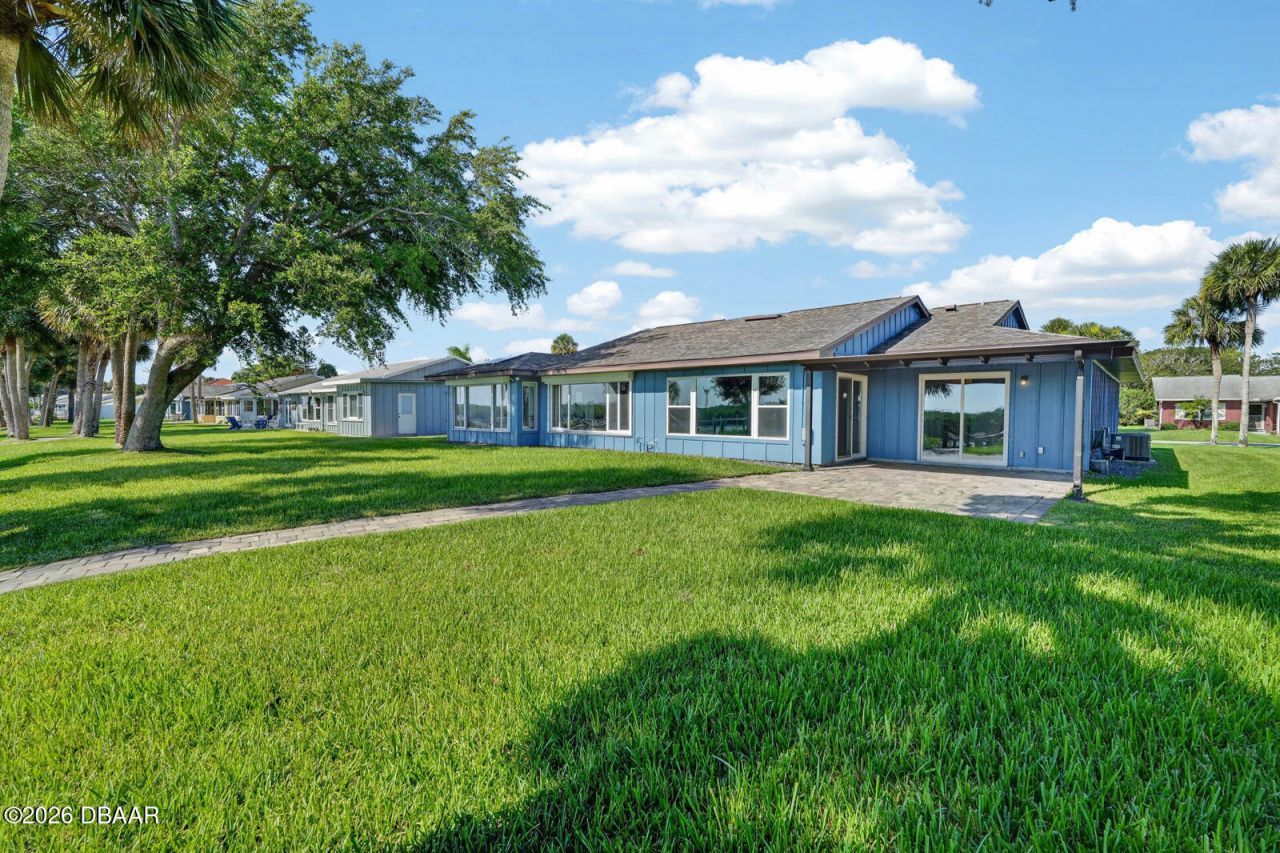 1136 Harbour Point Drive, Port Orange, FL 32127 Photo