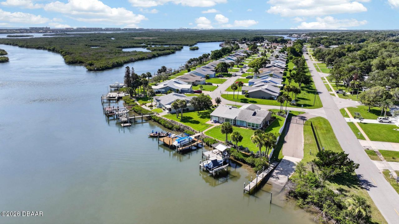 1136 Harbour Point Drive, Port Orange, FL 32127 Photo