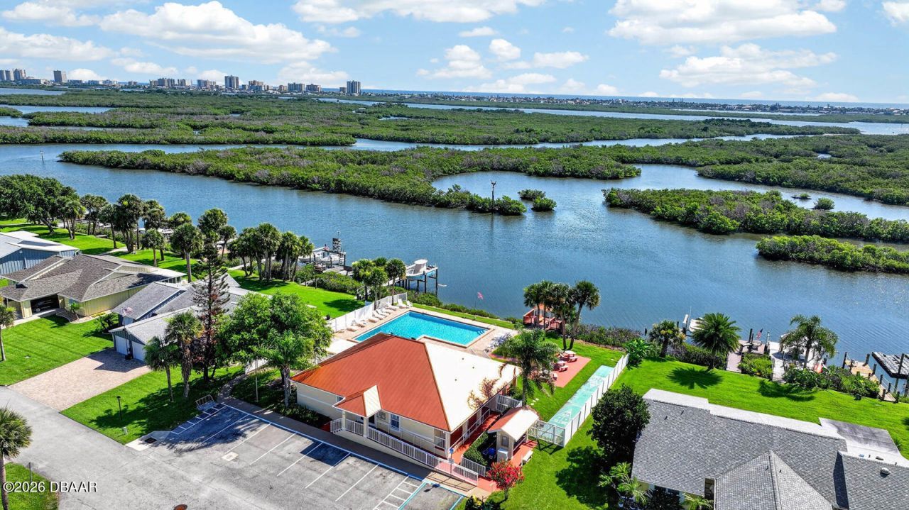 1136 Harbour Point Drive, Port Orange, FL 32127 Photo