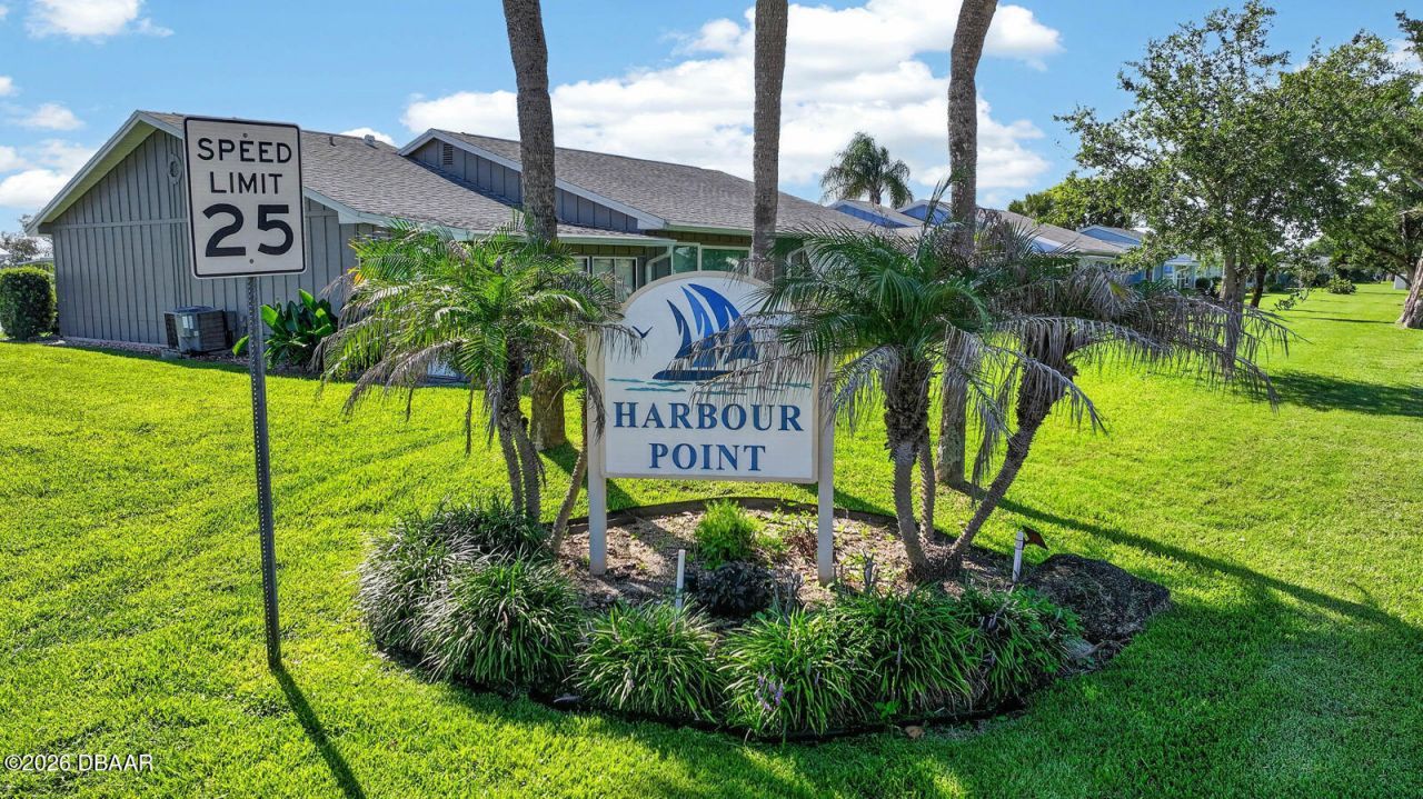 1136 Harbour Point Drive, Port Orange, FL 32127 Photo