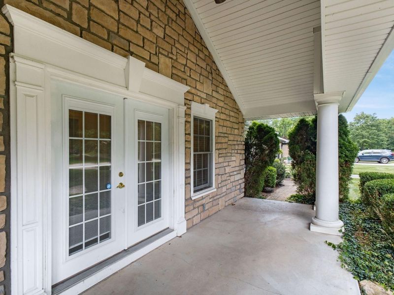 5809 Olentangy Boulevard , Columbus, OH 43085 Photo 3