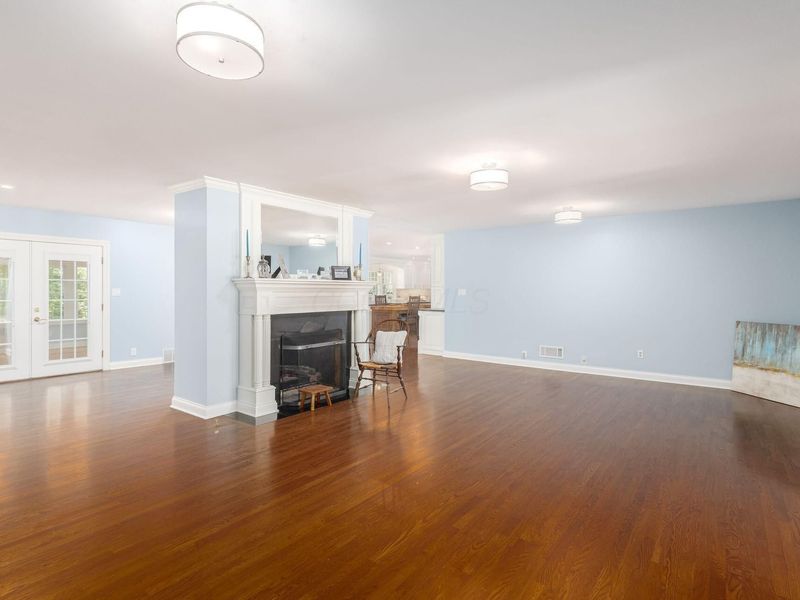 5809 Olentangy Boulevard , Columbus, OH 43085 Photo 8