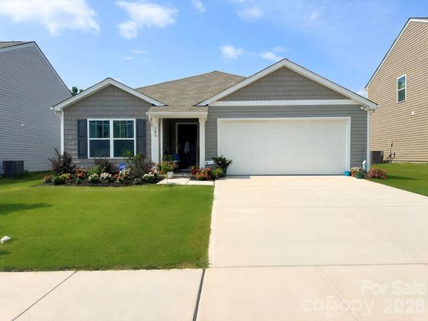585 N Sparkleberry Street , Chester, SC 29706