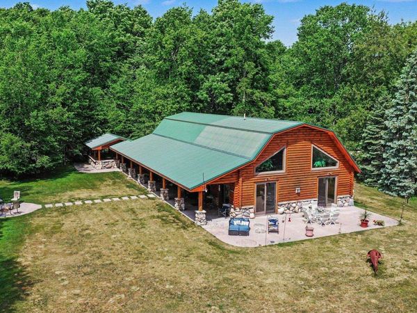8157 Kellogg Road NW, Alden, MI 49612