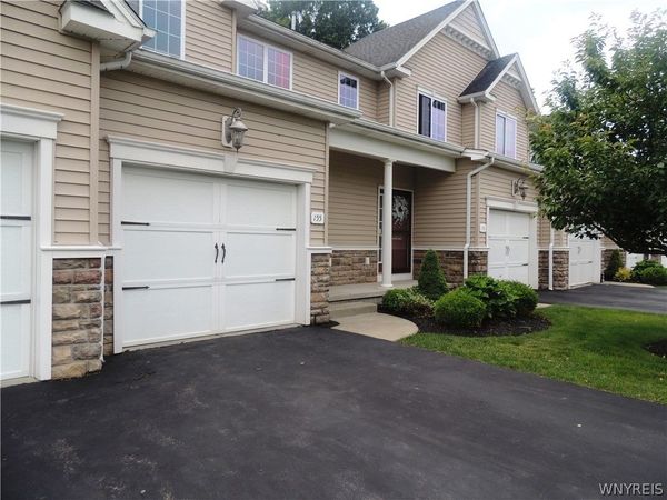 155 Slate Bottom Drive, Depew, NY 14043