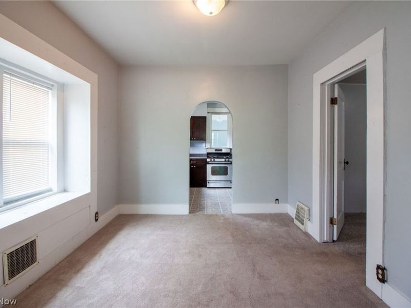 1869 Springfield Center Road, Akron, OH 44312 Photo 6
