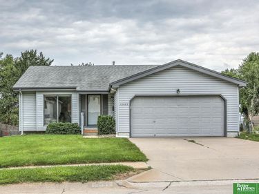 13405 Edna Street, Omaha, NE 68138