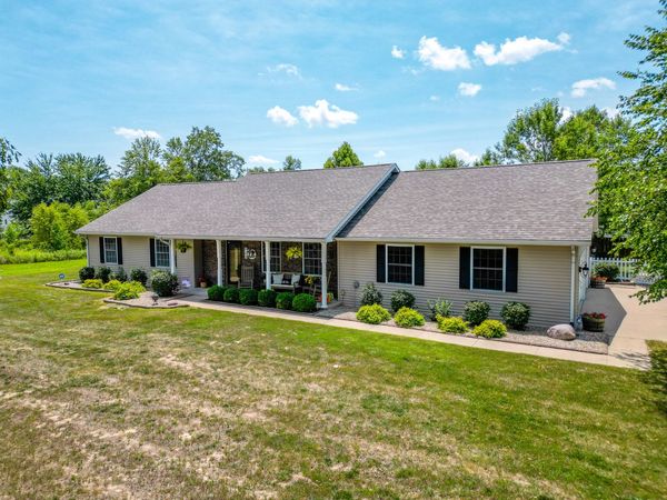 923 Sycamore Road, Carbondale, IL 62901