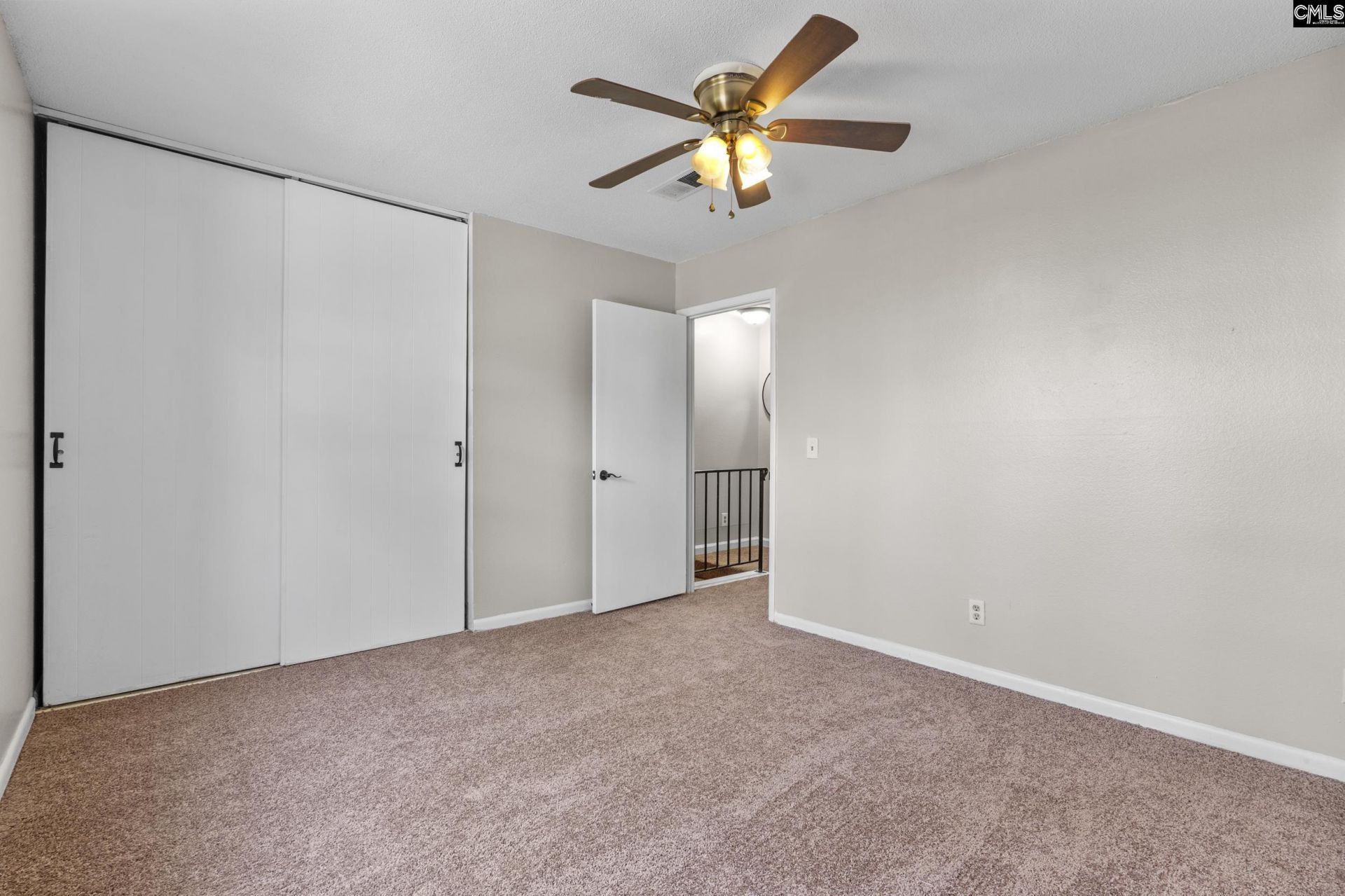 1716 Devonwood Drive  Photo 11