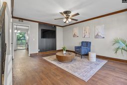 1716 Devonwood Drive  photo 4
