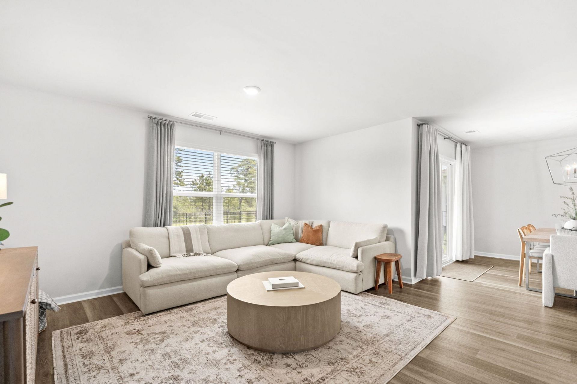 3477 Ashridge Way Photo 10