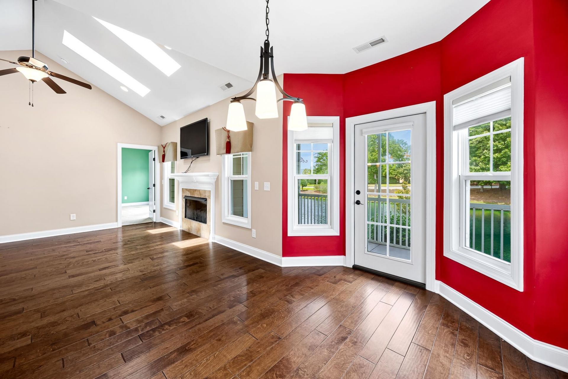 910 Watermark Ct.  Photo 18