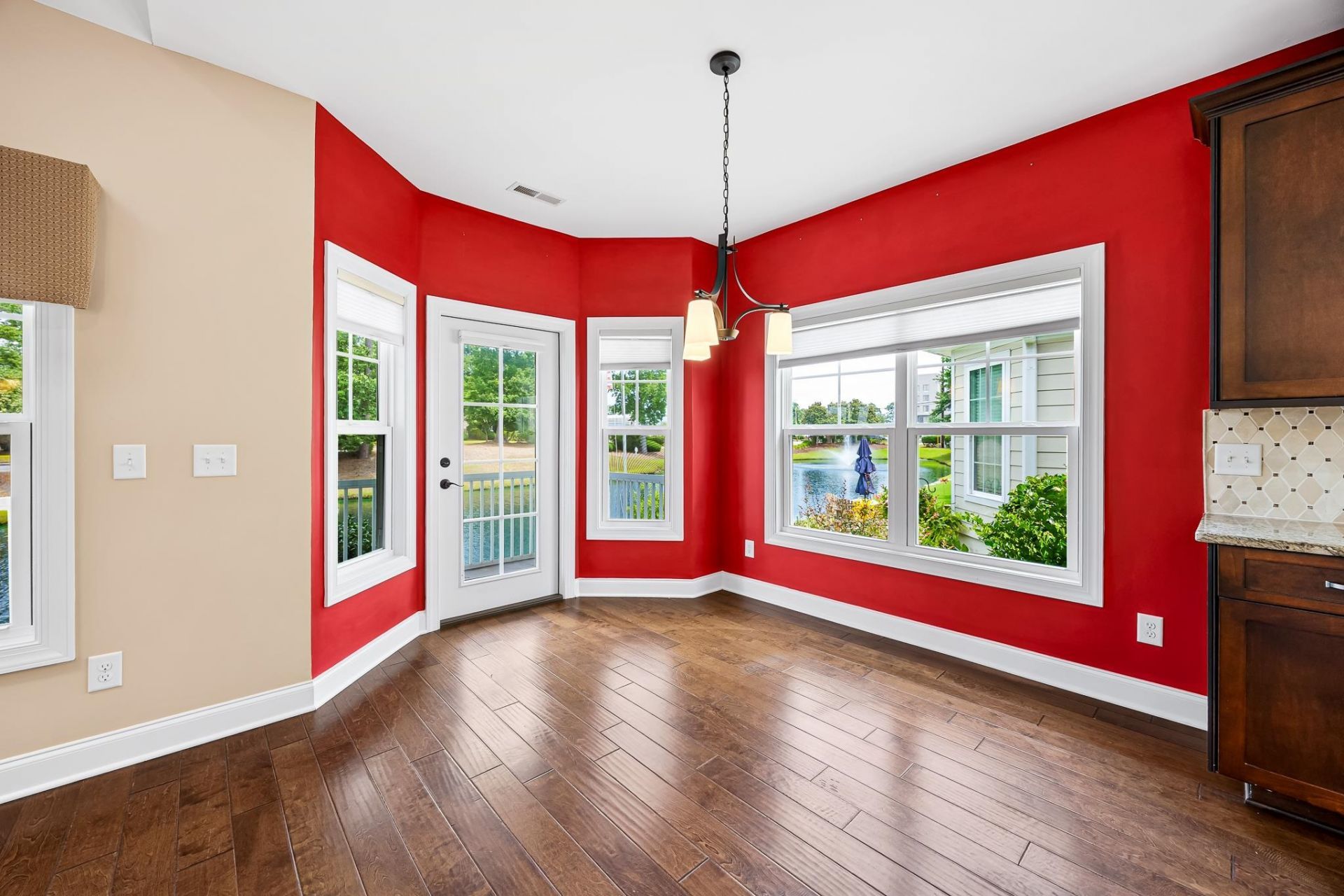 910 Watermark Ct.  Photo 20