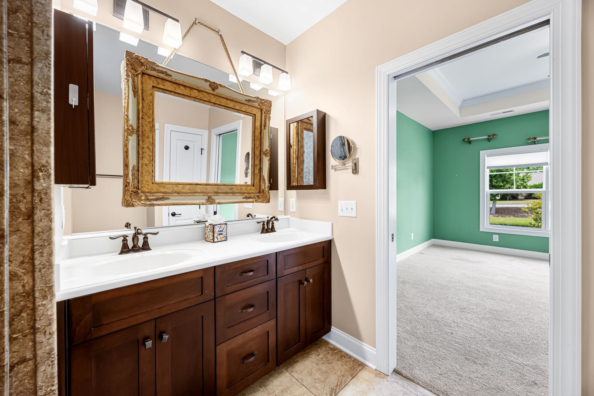 910 Watermark Ct.  Photo 36