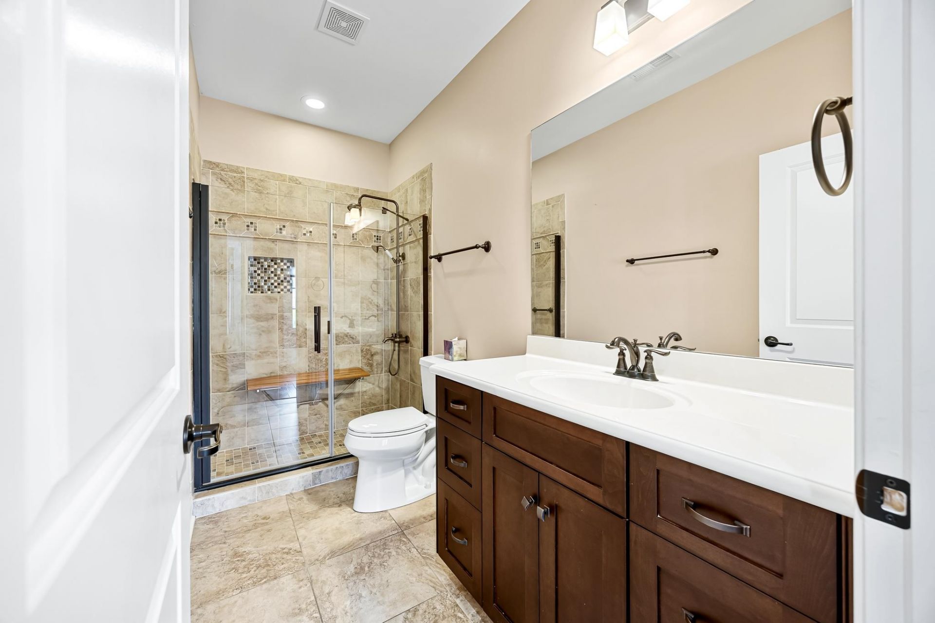 910 Watermark Ct.  Photo 40