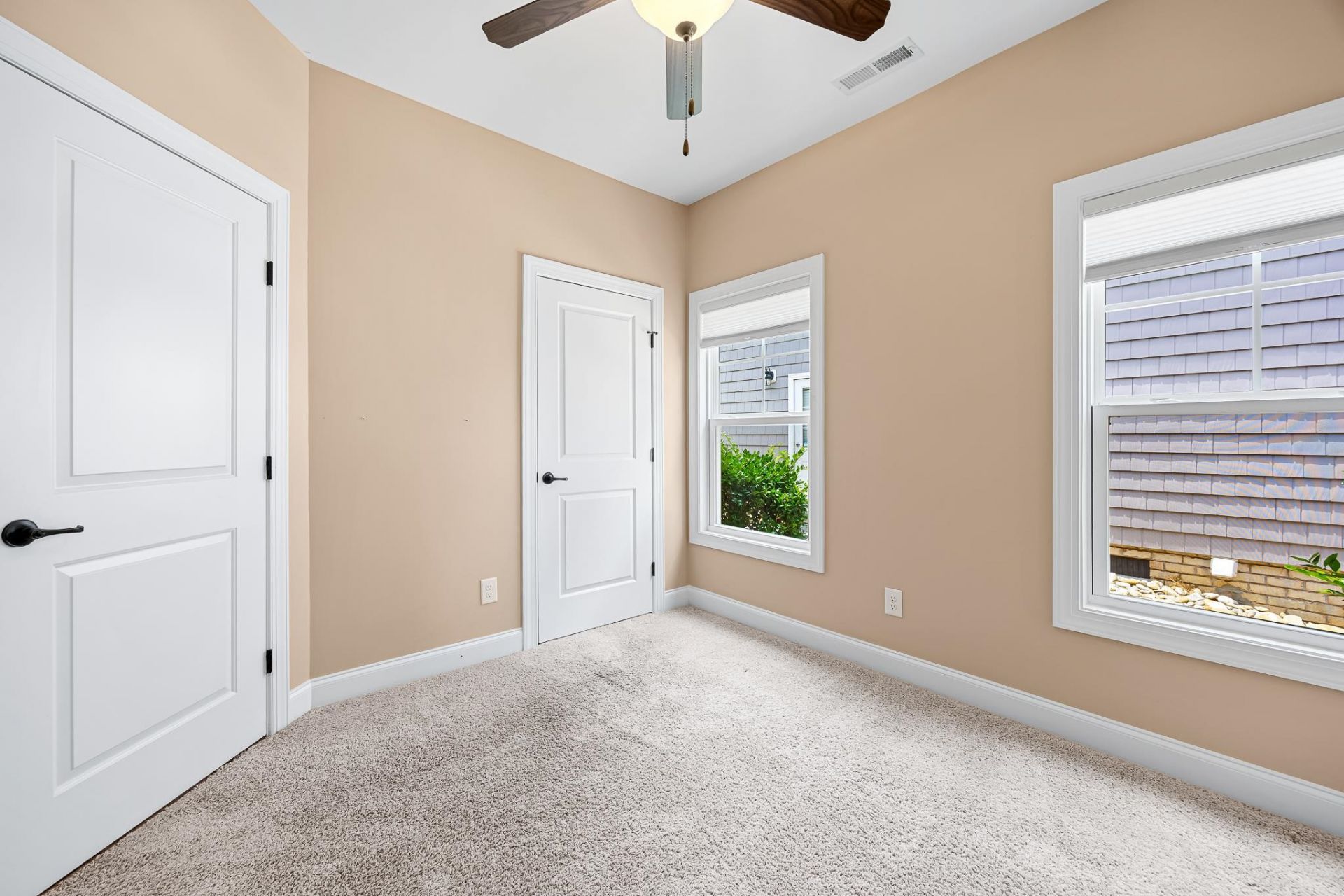 910 Watermark Ct.  Photo 44