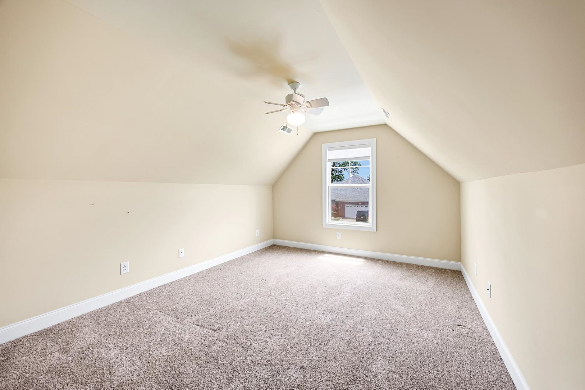 910 Watermark Ct.  Photo 46