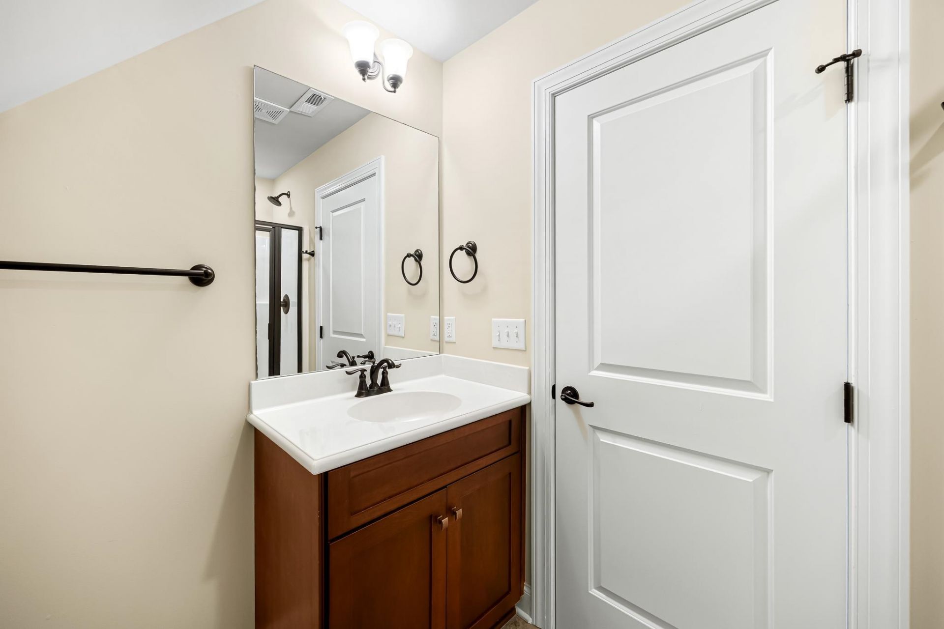 910 Watermark Ct.  Photo 48