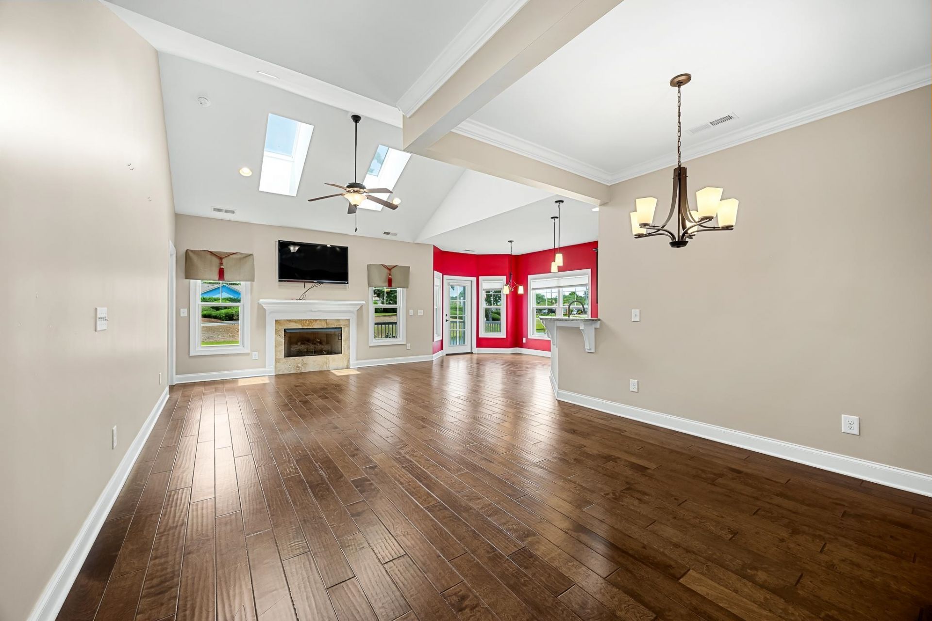 910 Watermark Ct.  Photo 8