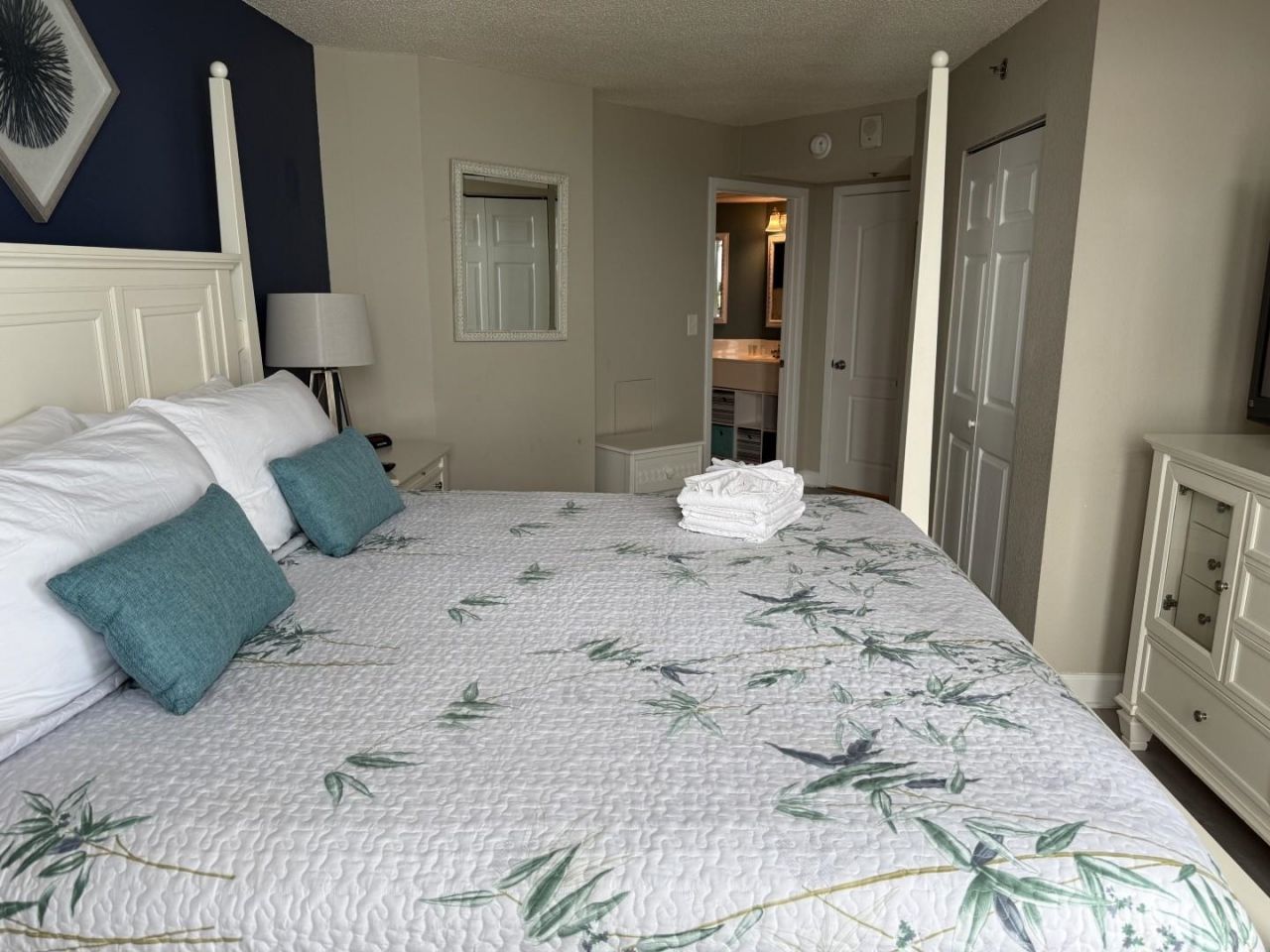 2504 N Ocean Blvd.  Photo 11