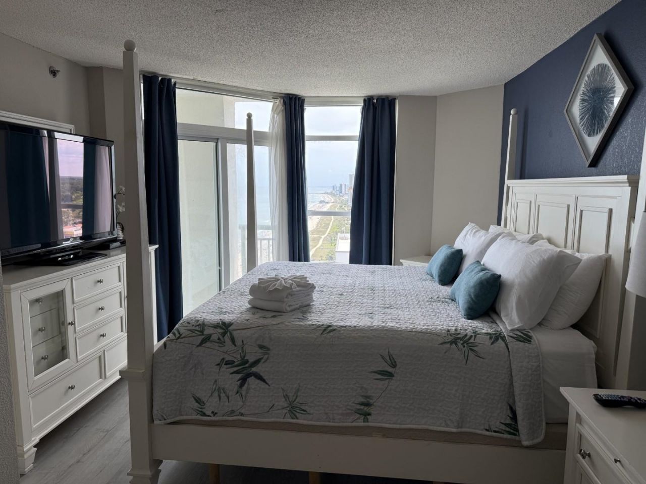 2504 N Ocean Blvd.  Photo 4