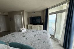 2504 N Ocean Blvd.  photo 4