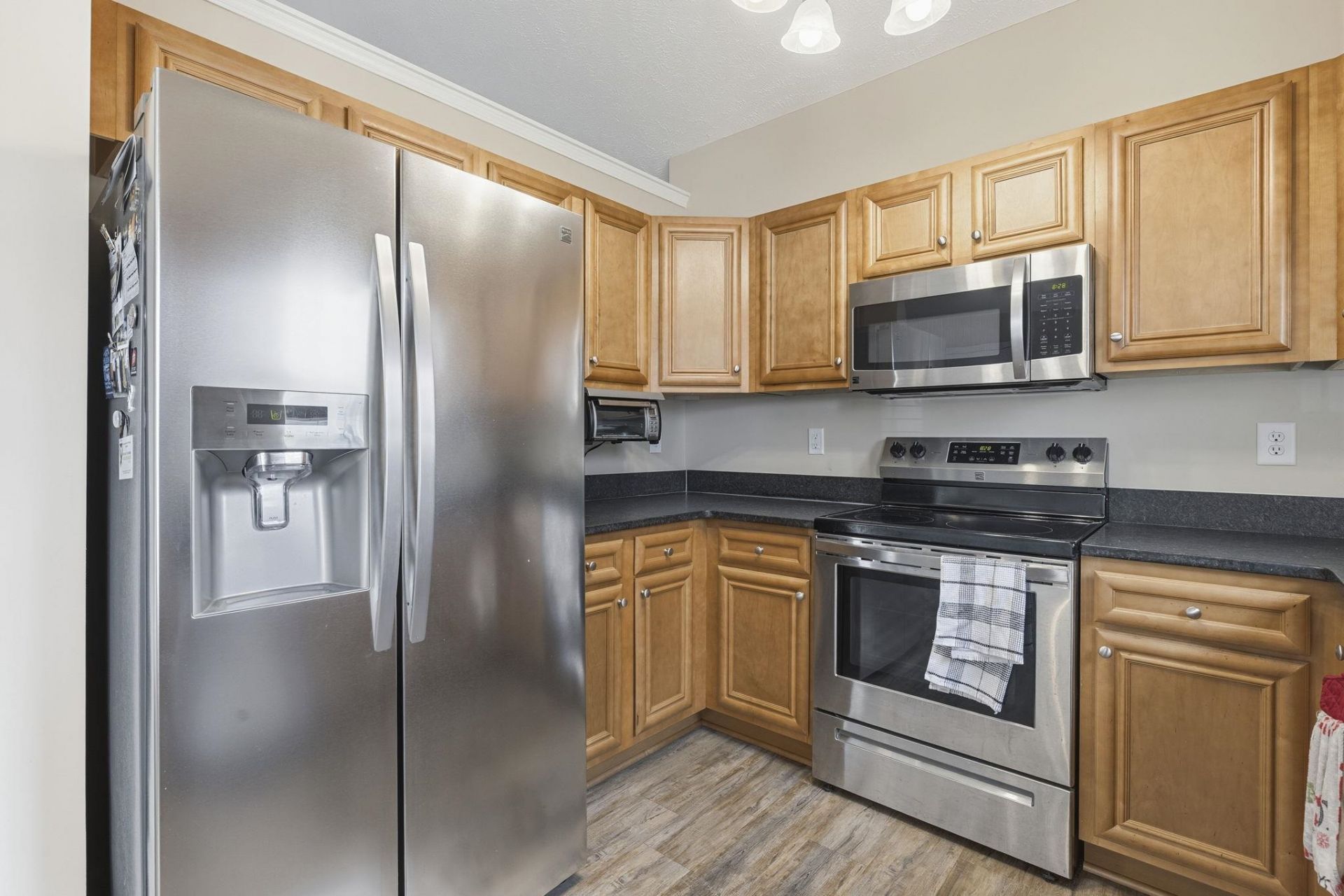 154 Heath Dr. Photo 11