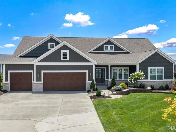 151 Royal Troon Drive, Dardenne Prairie, MO 63368