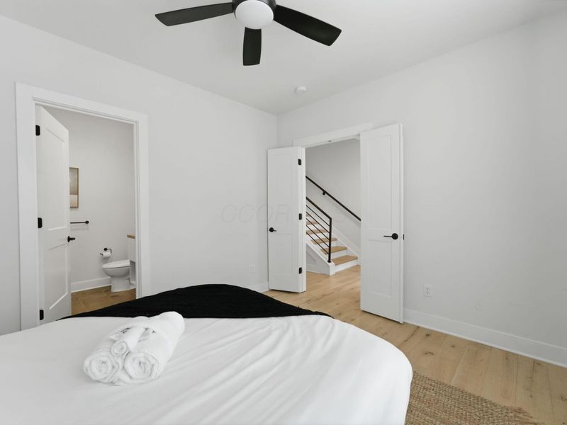 1282 Oak Street , Columbus, OH 43205 Photo 9
