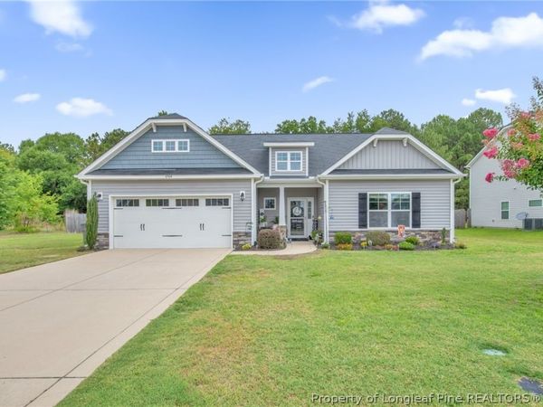 6504 Bretton Woods Drive, Hope Mills, NC 28348