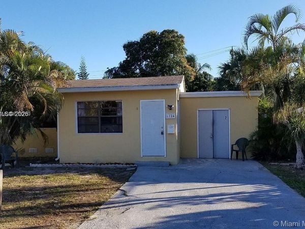 2126 Arthur St, Unit 1, Hollywood, FL 33020