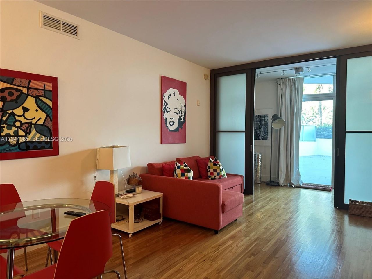 2001 Meridian Ave , Unit 309, Miami Beach, FL 33139 Photo