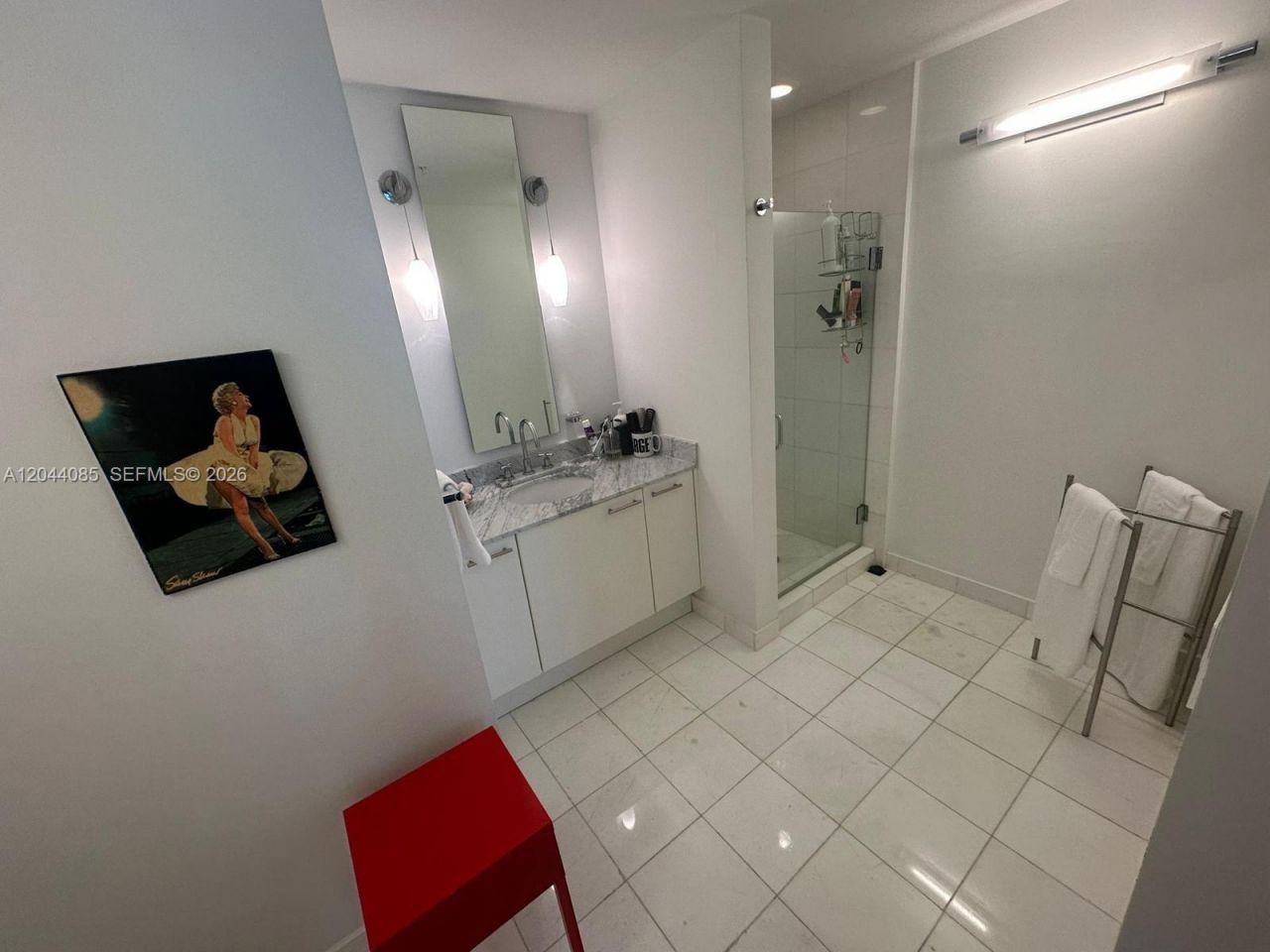 2001 Meridian Ave , Unit 309, Miami Beach, FL 33139 Photo