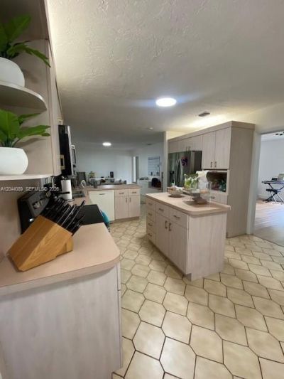 9760 SW 128th St, Miami, FL 33176 Photo