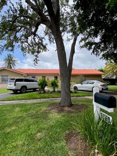 9760 SW 128th St, Miami, FL 33176 Photo