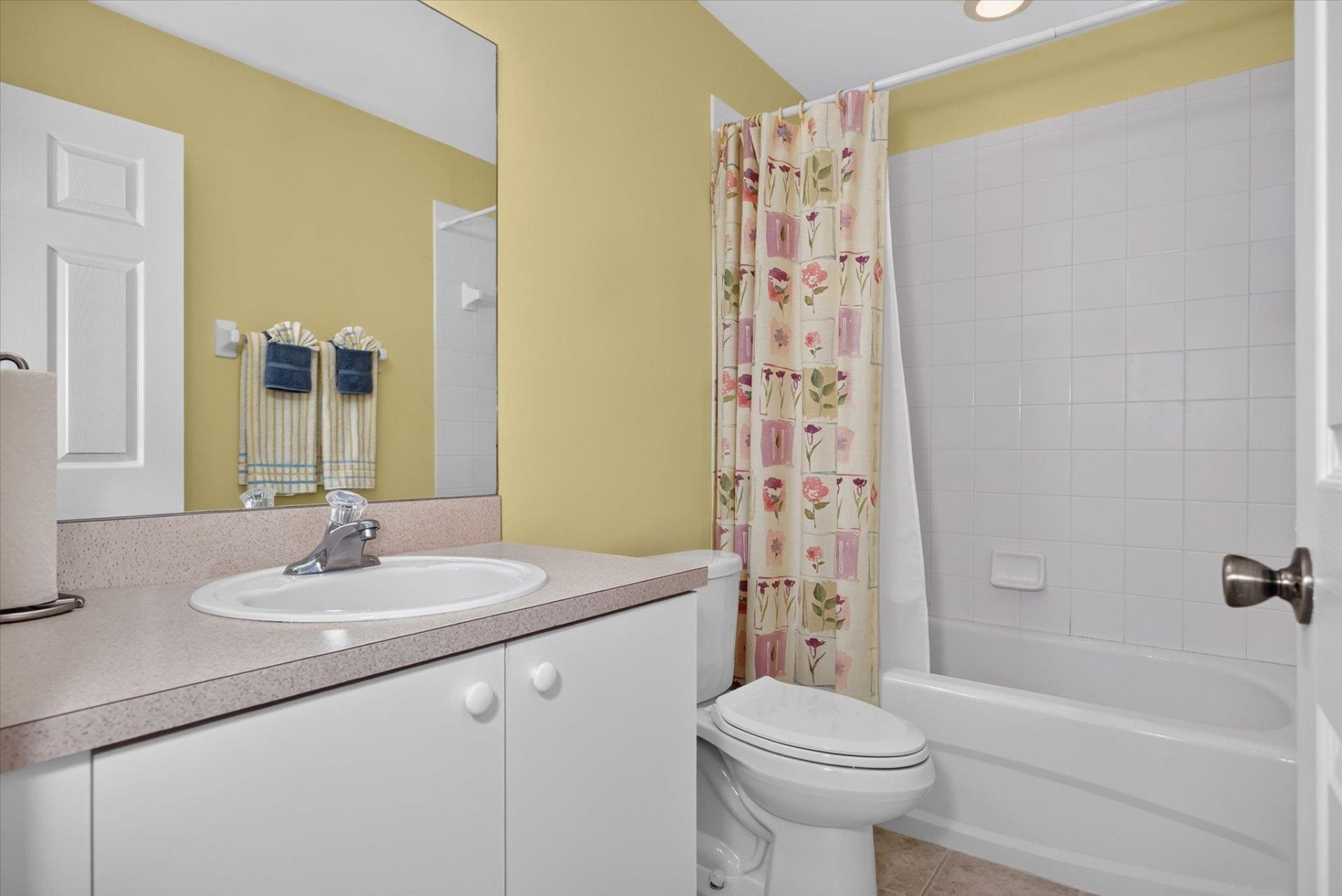 15433 Bellamar Cir, Unit 1014, Fort Myers, FL 33908 Photo