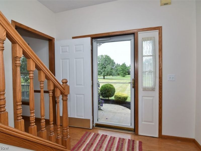 6967 Auburn Ridge Drive, Concord Township, OH 44077 Photo 3