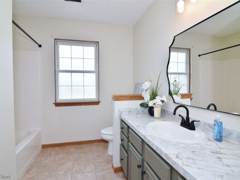 6967 Auburn Ridge Drive, Concord Township, OH 44077 Photo 35