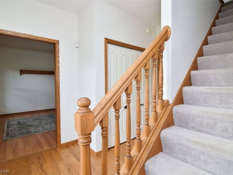 6967 Auburn Ridge Drive, Concord Township, OH 44077 Photo 4
